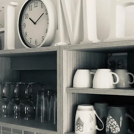 Sweet Apartment *